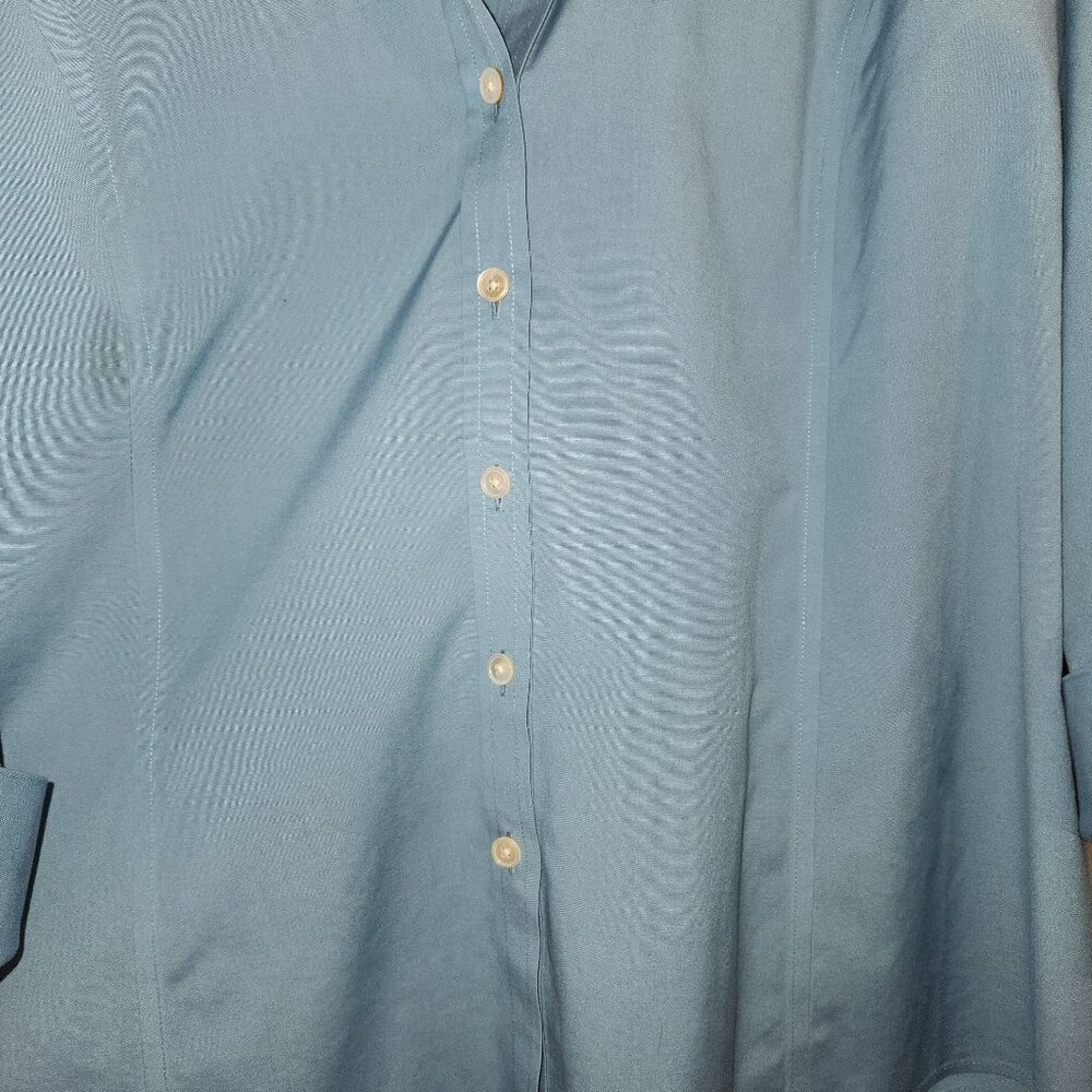 Talbot's Wrinkle Resiant 3/4 sleeve Button Up Shirt Size 18W Blue - Picture 5 of 8